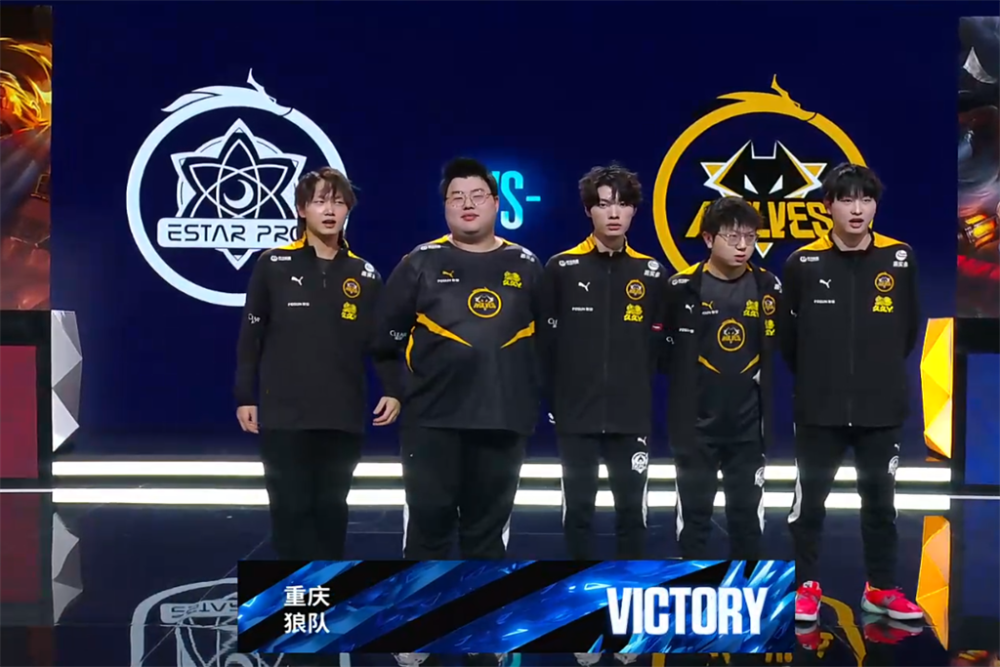 巴萨凭借出 巴萨凭借出